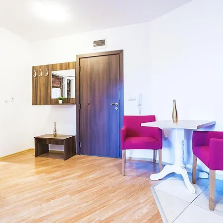 Admiral Plaza Aparthotel Sunny Beach