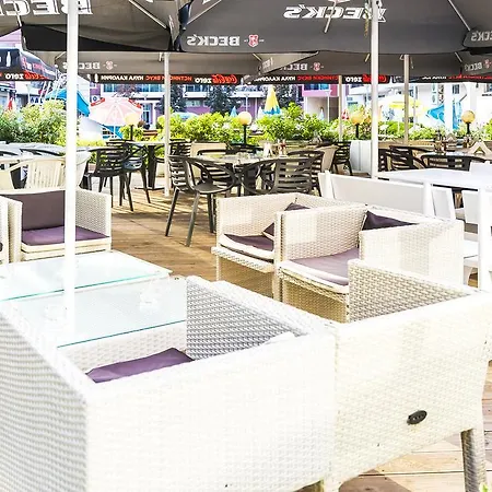 Aparthotel Admiral Plaza Sunny Beach