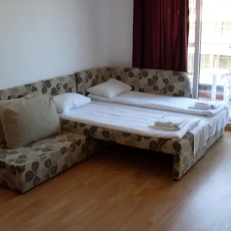 Apartmanhotel Admiral Plaza Napospart