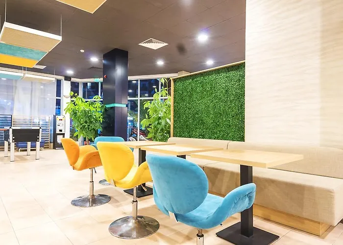 Aparthotel Admiral Plaza